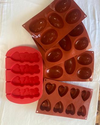 Stampi in silicone a forma di cuore e uovo di pasq
