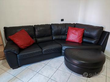 divano nero pelle Natuzzi