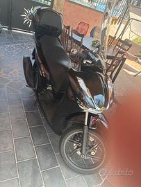 Sh 350 colore nero