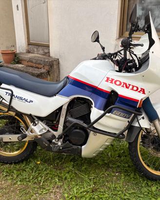 Honda Transalp 600
