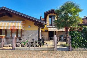 Villa a schiera Piscina [Cod. rif 3228834VRG]