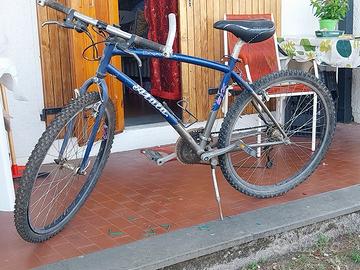 montain bike atala .  ruota 26. 