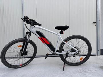 Bici MTB elettrica a pedalata assistita uomo