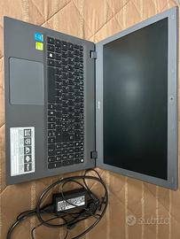 Acer intel i3 perfettamente funzioannte