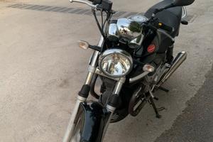 Moto Guzzi Breva 750