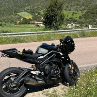 Triumph street triple 765 rs