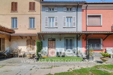 Villa di 83 m² con 2 locali a Lungavilla