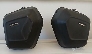 Pack touring per Honda Hornet 750