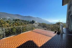 CASA INDIPENDENTE A VILLA SANTA LUCIA