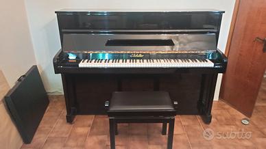 Pianoforte verticale