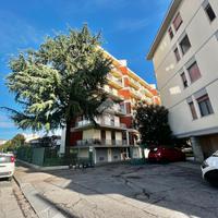 3 LOCALI A EMPOLI