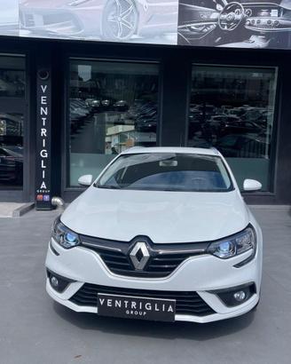 RENAULT - Mégane SporTour Sporter dCi