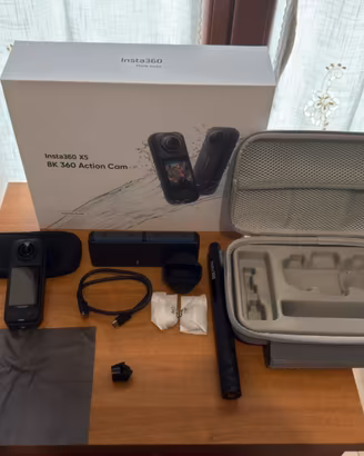 Insta360 X5