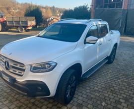 Classe X Mercedes pick up