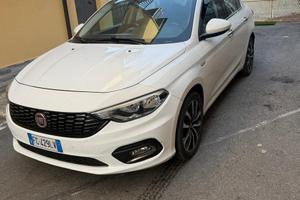 Fiat tipo opening