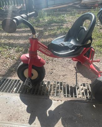 Triciclo chicco