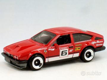 Alfa Romeo GTV 3.0 White - Hot Wheels