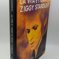 Moonage Daydream - DAVID BOWIE e Mick Rock - Libro