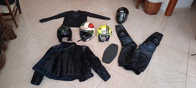 ABBIGLIAMENTO MOTO