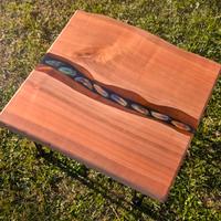 Tavolino in Legno e Resina