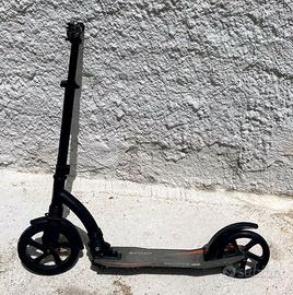 Monopattino a Spinta Pieghevole / MARSALA / 70 EUR