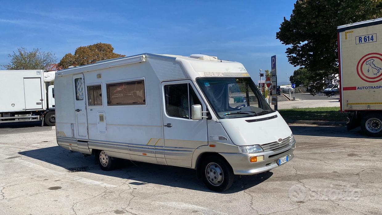 Thetford C224-CW WC chimico da incasso camper - Caravan e Camper In vendita  a Pescara