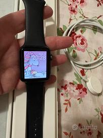 Apple watch serie 3 funzionante scatola caricabatt