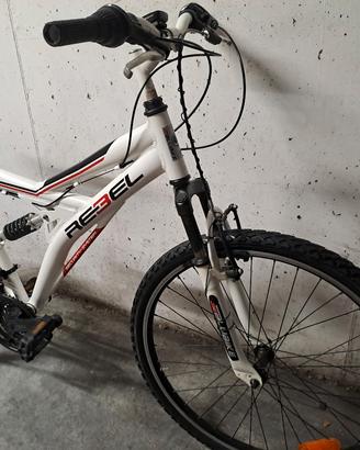 bicicletta MTB Biammortizzata Rebel Blubike 