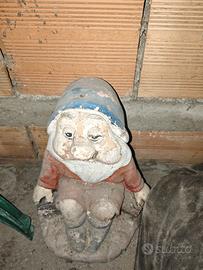 Nano da giardino in sasso Pisolo