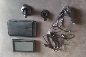 Navigatore Garmin drive 50 LM 