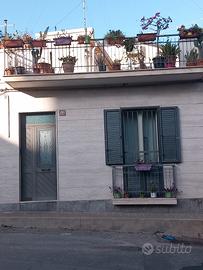 Appartamento in via Manzoni a Canicattini Bagni 