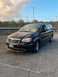 Lancia Voyager 2.8 163 CV