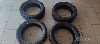 pneumatici invernali 215/50/17