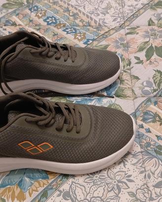 scarpe da ginnastica 