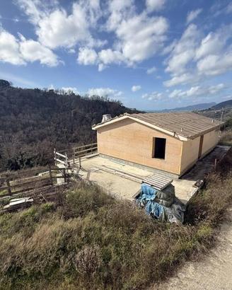 Immobile in asta di 314 m² a Cogorno
