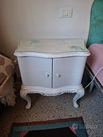 Coppia di comodini in Legno shabby chic