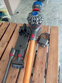 Aspirapolvere Dyson