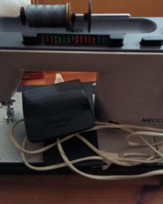 MACCHINA DA CUCIRE PORTATILE