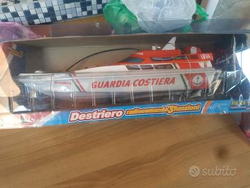 motoscafo radiocomandato 