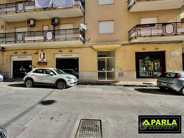 Immobile di 580 m² con 3 locali a Canicattì