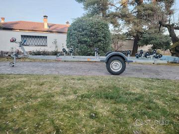 carrello porta barca basculante