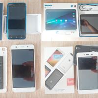 Cellulari e Smarphone vintage (n. 16) e accessori