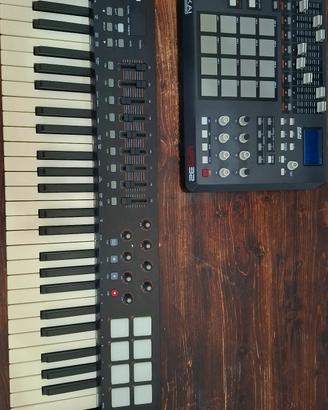 Akai MPD 32, Tastiera M audio e microfono Samson 