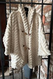 Montgomery bianco latte