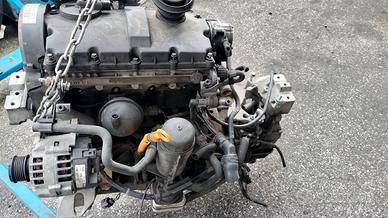 MOTORE E CAMBIO SKODA 4X4  E  W. 1900 DIESEL I. P.