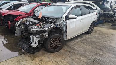 TOYOTA AURIS dal 2012 1.8 Touring Sport Hybrid SW