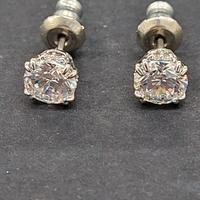 Swarovski 5636712 Orecchini Stilla a Lobo ZYQ DD