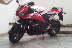 Honda cbr 600rr
