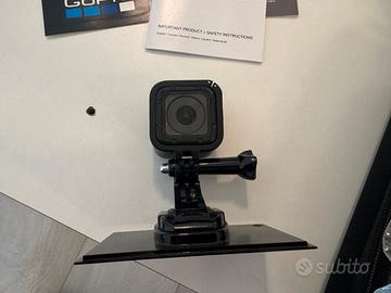 GoPro Hero Session + tanti accessori