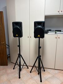 Behringer diffusori attivi